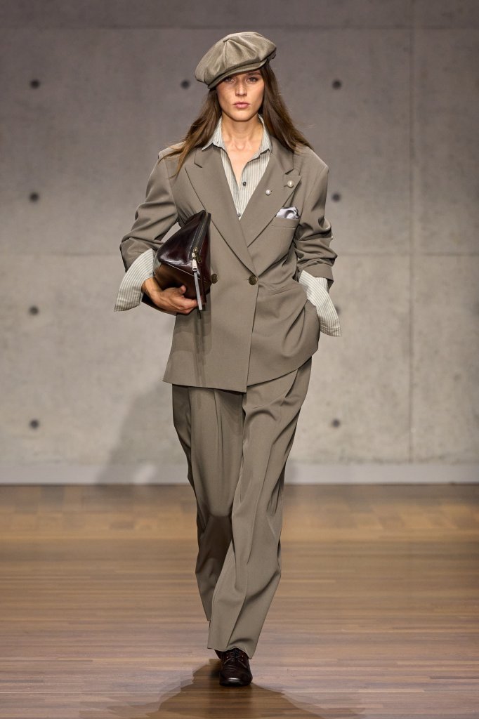 安普里奥&middot;阿玛尼 Emporio Armani 2026/27秋冬高级成衣秀 - Milan Fall 2026