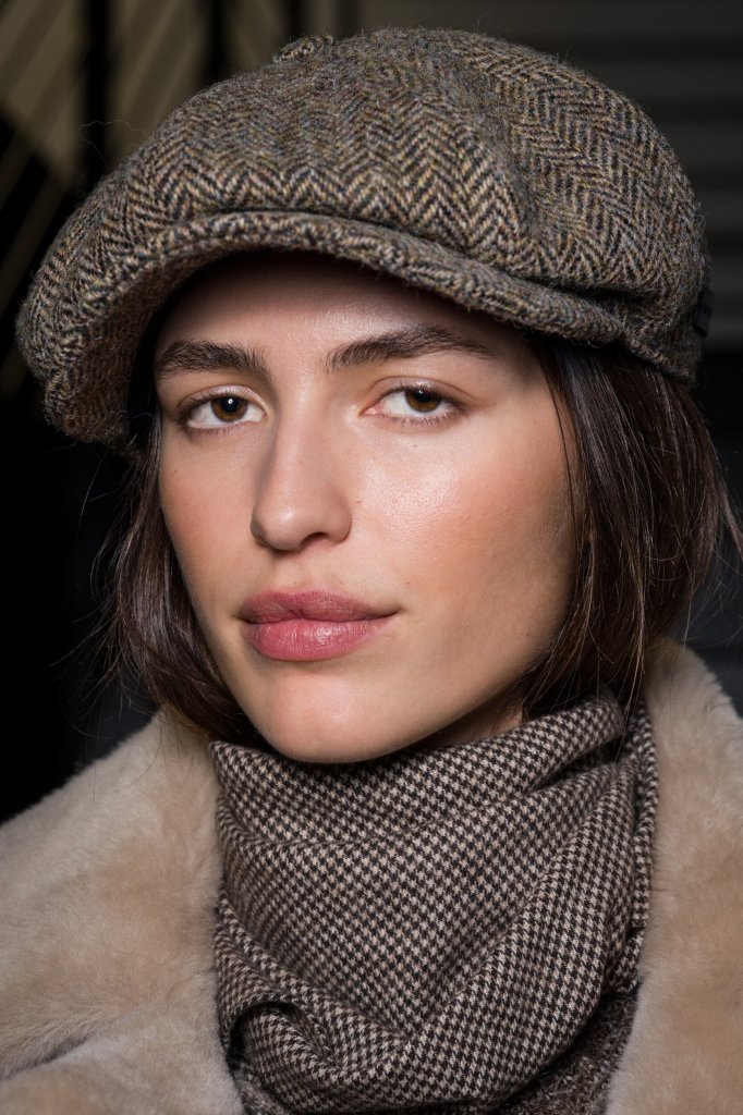 安普里奥&middot;阿玛尼 Emporio Armani 2026/27秋冬高级成衣秀(后台妆容) - Milan Fall 2026