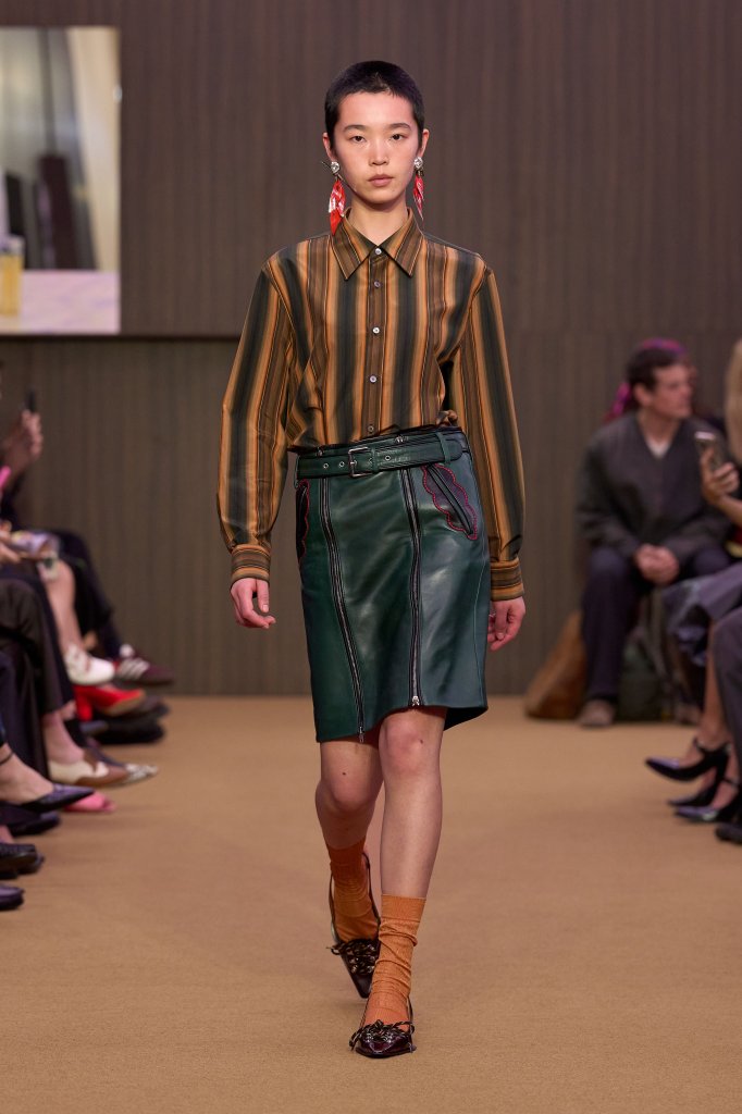玛尼 Marni 2026/27秋冬高级成衣秀 - Milan Fall 2026
