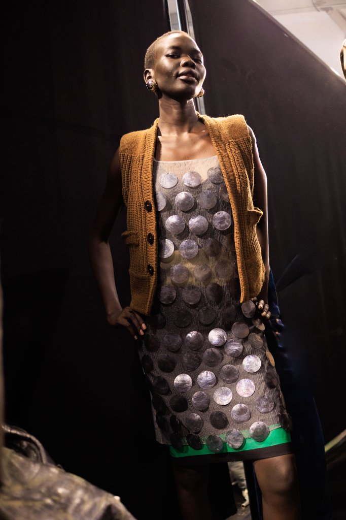 玛尼 Marni 2026/27秋冬高级成衣秀(后台妆容) - Milan Fall 2026