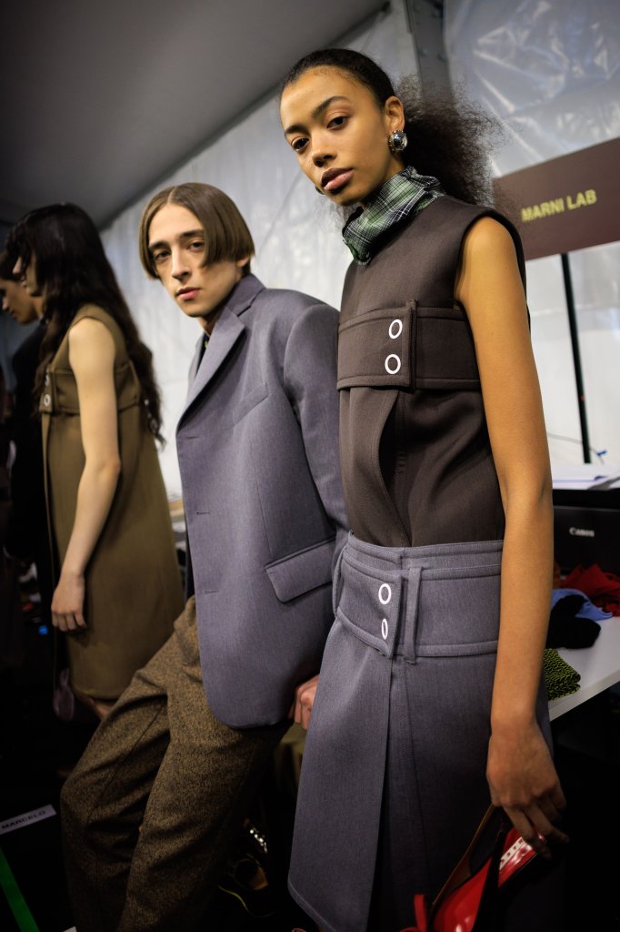 玛尼 Marni 2026/27秋冬高级成衣秀(后台妆容) - Milan Fall 2026