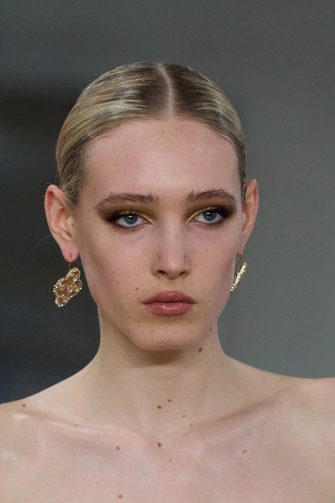 蓝色情人 Blumarine 2026/27秋冬高级成衣秀(细节) - Milan Fall 2026