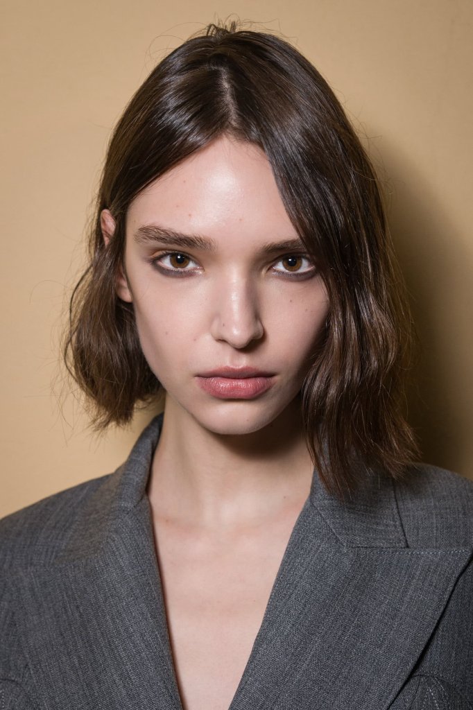 Elisabetta Franchi 2026/27秋冬高级成衣秀(后台妆容) - Milan Fall 2026