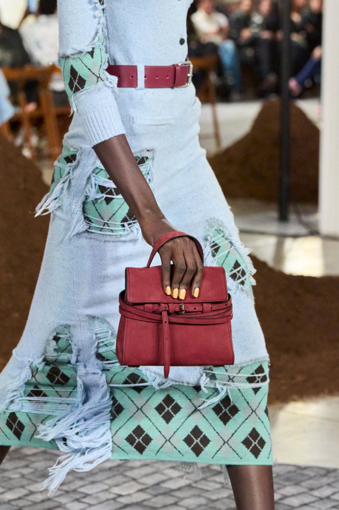 莫斯奇诺 Moschino 2026/27秋冬高级成衣秀(细节) - Milan Fall 2026