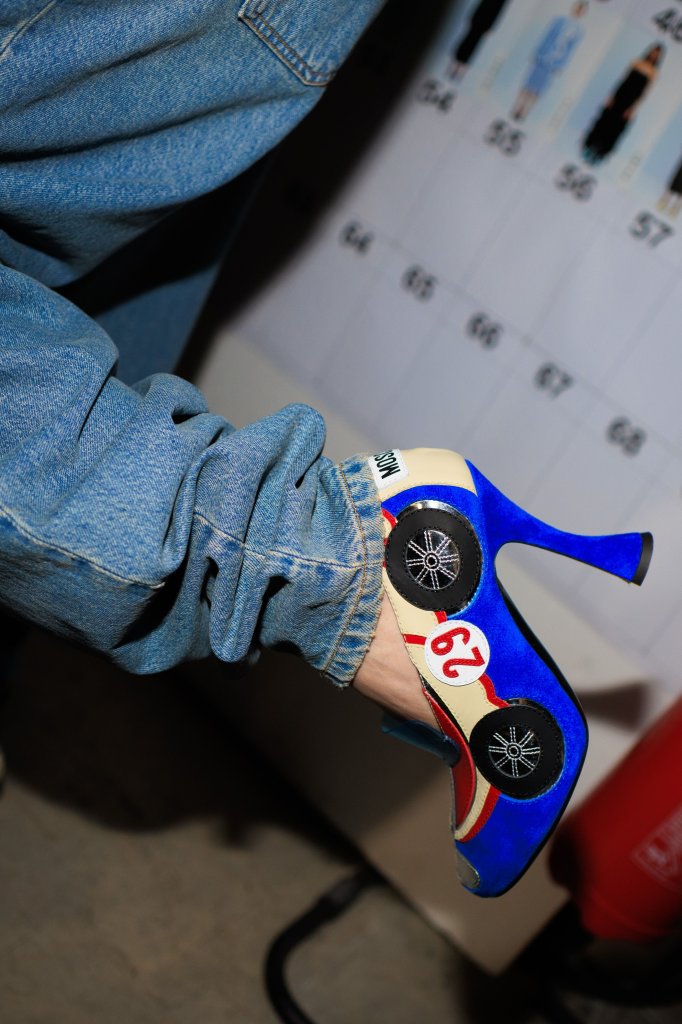 莫斯奇诺 Moschino 2026/27秋冬高级成衣秀(后台妆容) - Milan Fall 2026