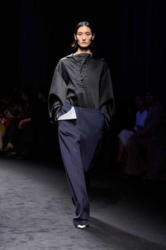 菲拉格慕 Ferragamo 2026/27秋冬高级成衣秀 - Milan Fall 2026