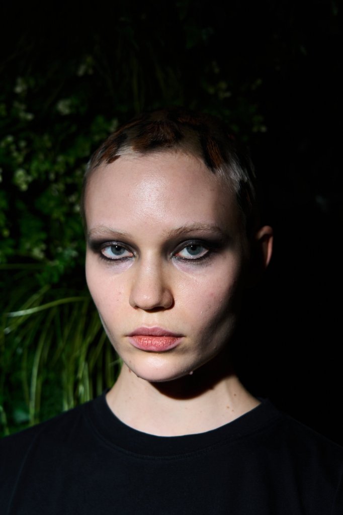 菲利普&middot;普兰 Philipp Plein 2026/27秋冬高级成衣秀(后台妆容) - Milan Fall 2026