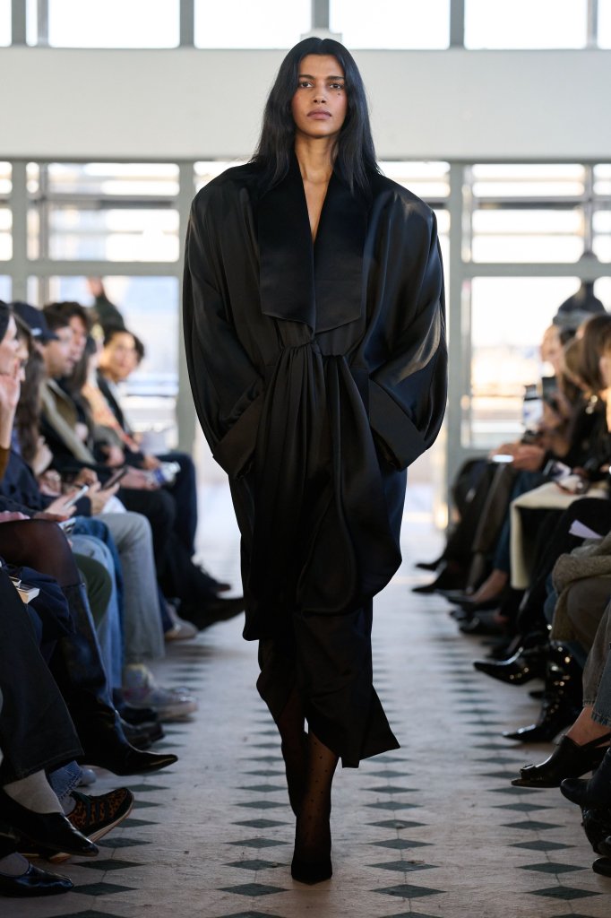 Burc Akyol 2026/27秋冬高级成衣秀 - Paris Fall 2026