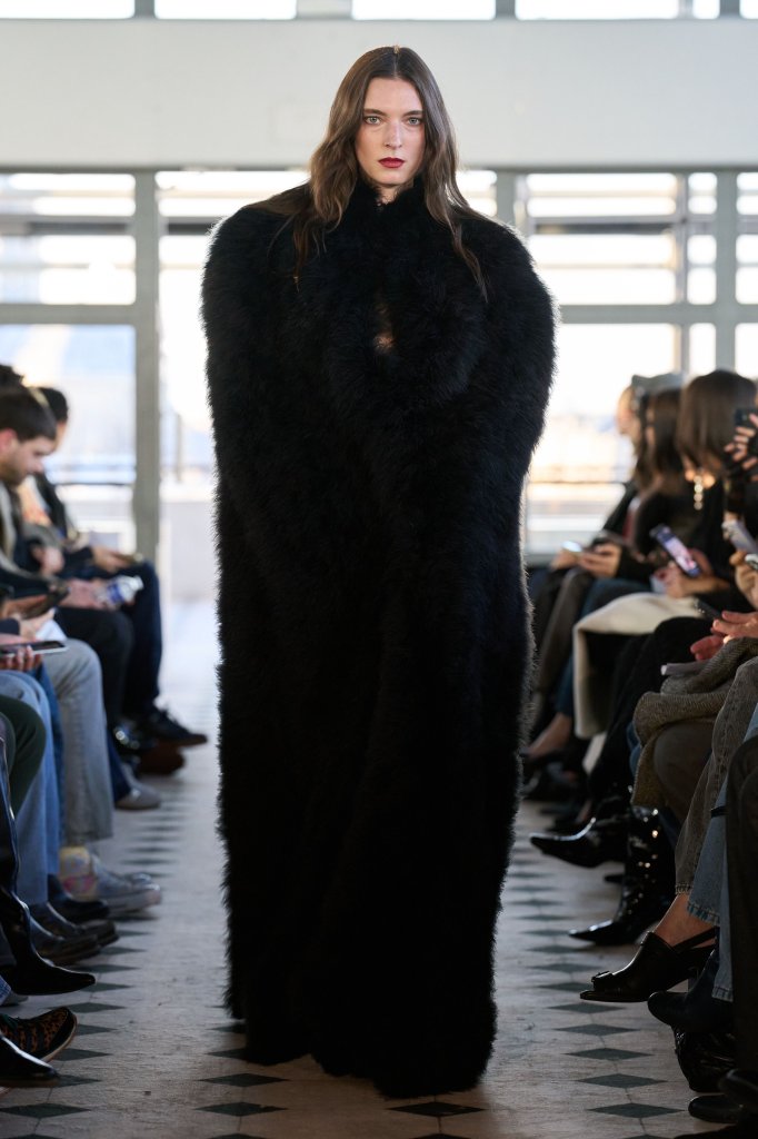 Burc Akyol 2026/27秋冬高级成衣秀 - Paris Fall 2026