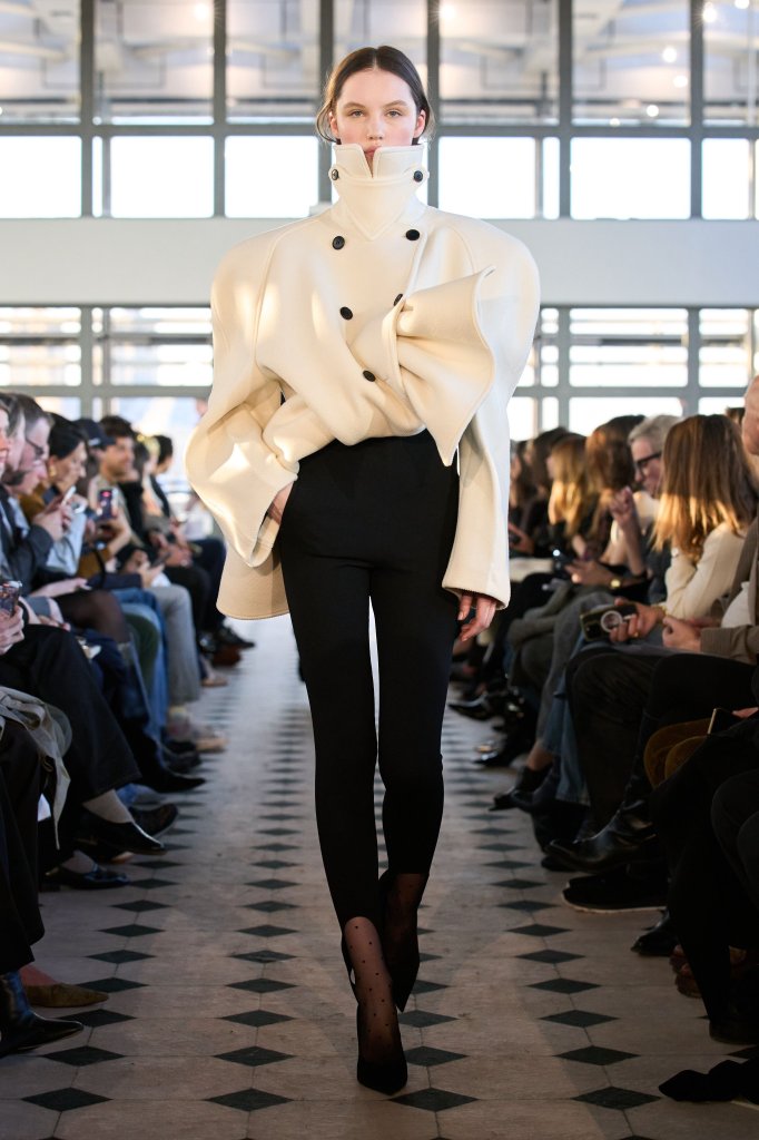 Burc Akyol 2026/27秋冬高级成衣秀 - Paris Fall 2026