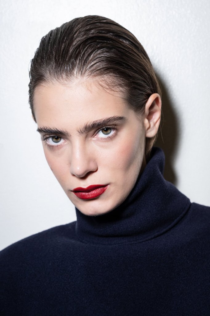 Burc Akyol 2026/27秋冬高级成衣秀(后台妆容) - Paris Fall 2026