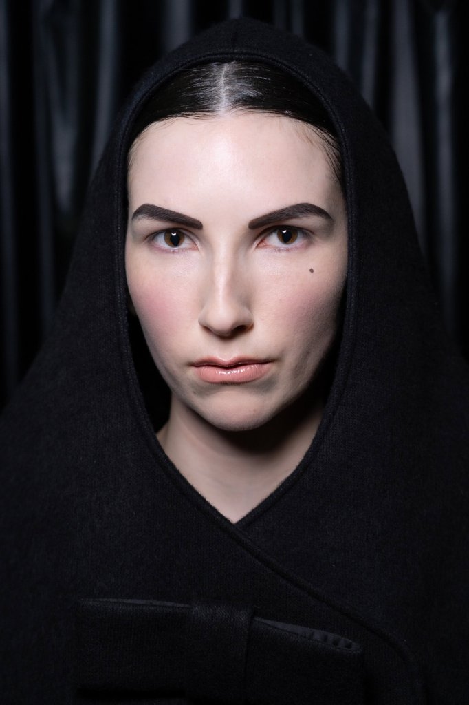 Vaquera 2026/27秋冬高级成衣秀(后台妆容) - Paris Fall 2026