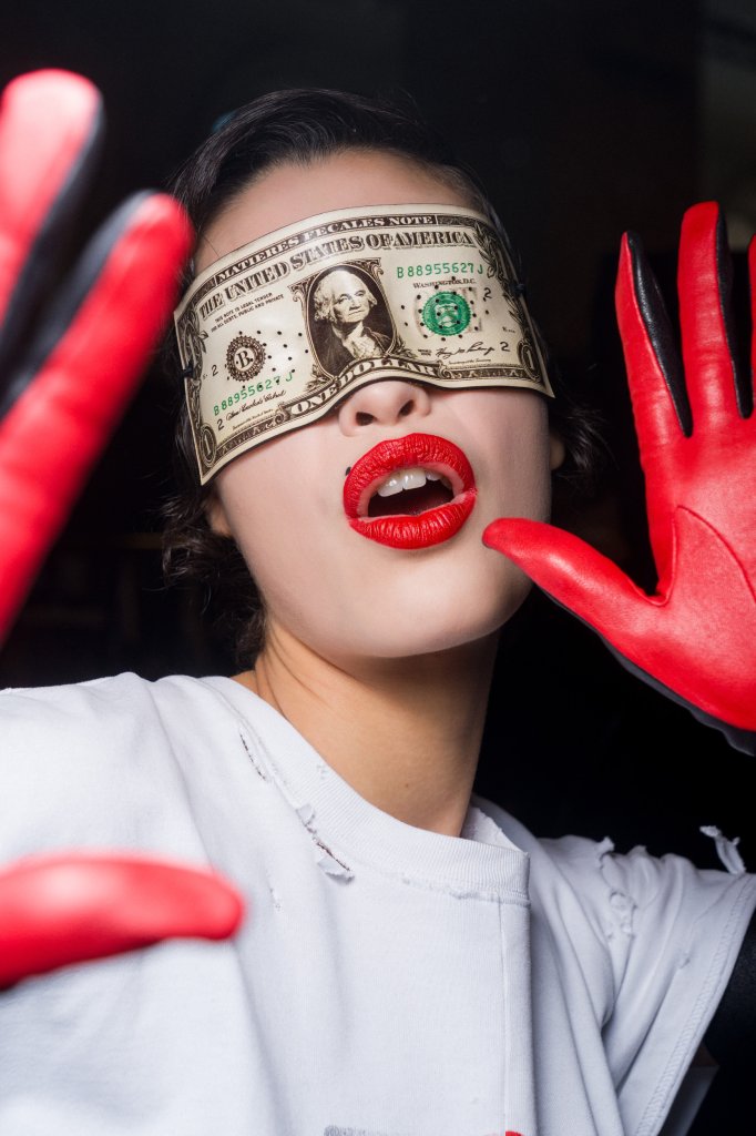 Mati&egrave;res F&eacute;cales 2026/27秋冬高级成衣秀(后台妆容) - Paris Fall 2026