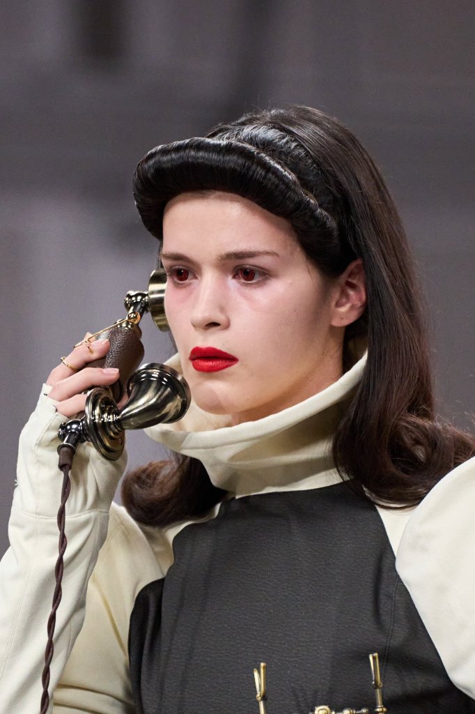 Anrealage 2026/27秋冬高级成衣秀(细节) - Paris Fall 2026