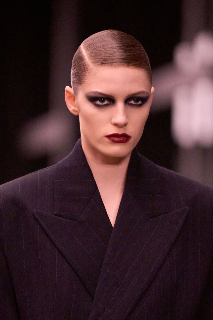 圣罗兰 Saint Laurent 2026/27秋冬高级成衣秀(细节) - Paris Fall 2026