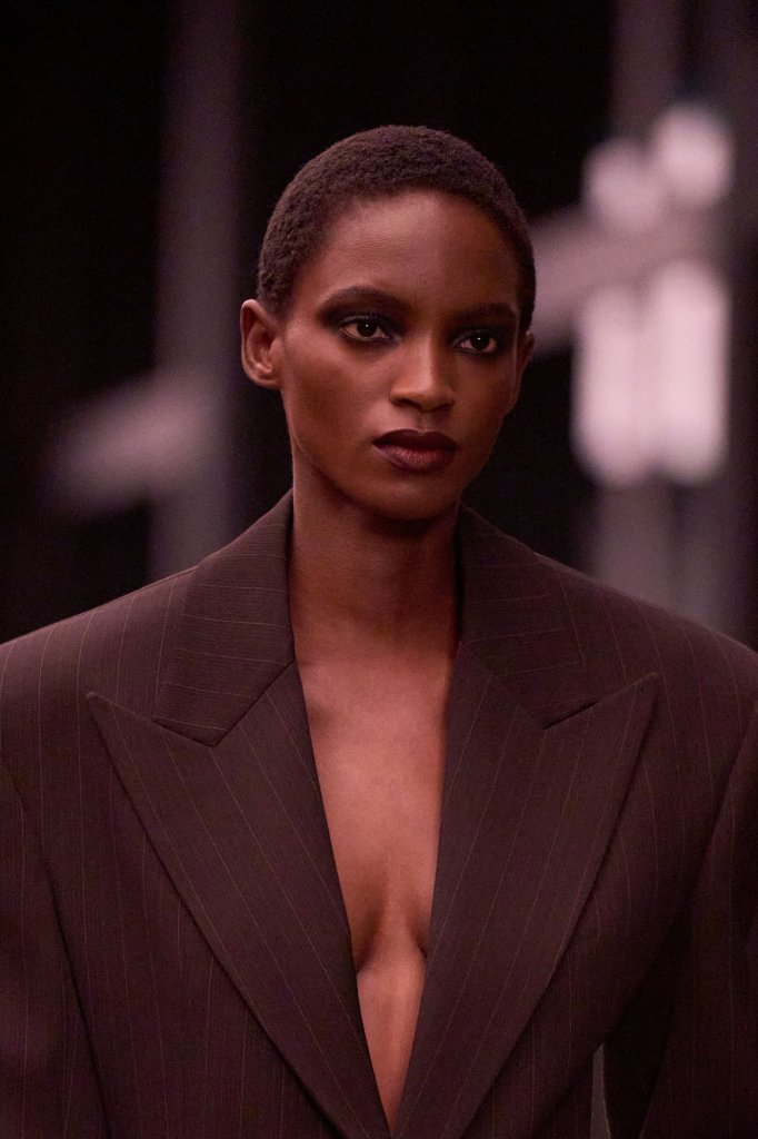 圣罗兰 Saint Laurent 2026/27秋冬高级成衣秀(细节) - Paris Fall 2026