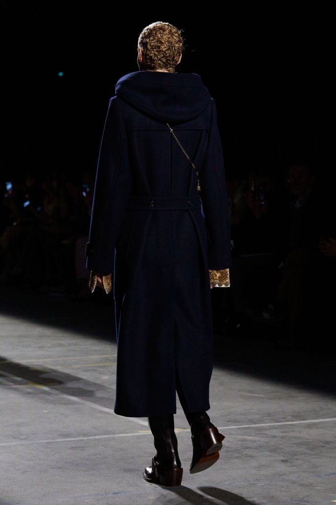 德赖斯&middot;范诺顿 Dries Van Noten 2026/27秋冬高级成衣秀(细节) - Paris Fall 2026