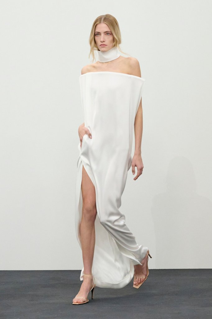 Courr&egrave;ges 2026/27秋冬高级成衣秀 - Paris Fall 2026