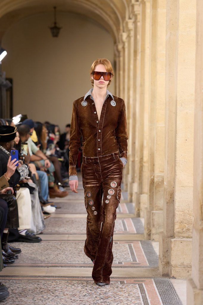 Off-White 2026/27秋冬高级成衣秀 - Paris Fall 2026