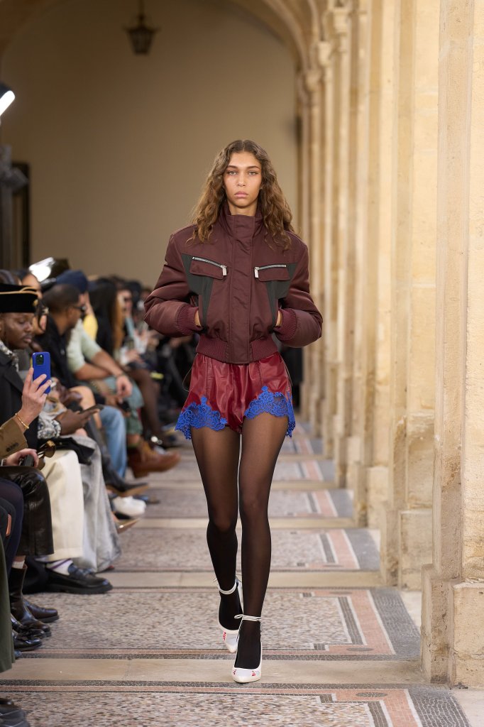 Off-White 2026/27秋冬高级成衣秀 - Paris Fall 2026