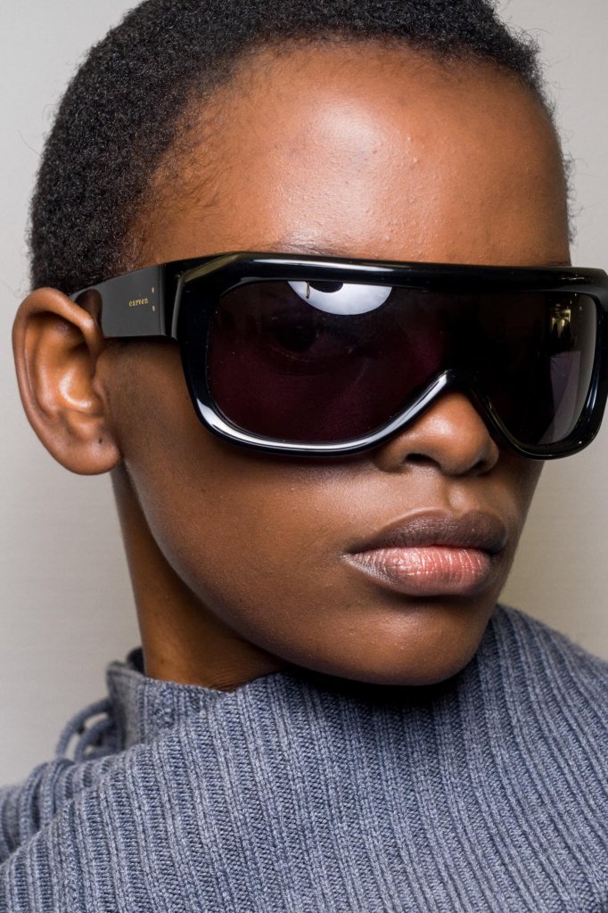 卡纷 Carven 2026/27秋冬高级成衣秀(后台妆容) - Paris Fall 2026