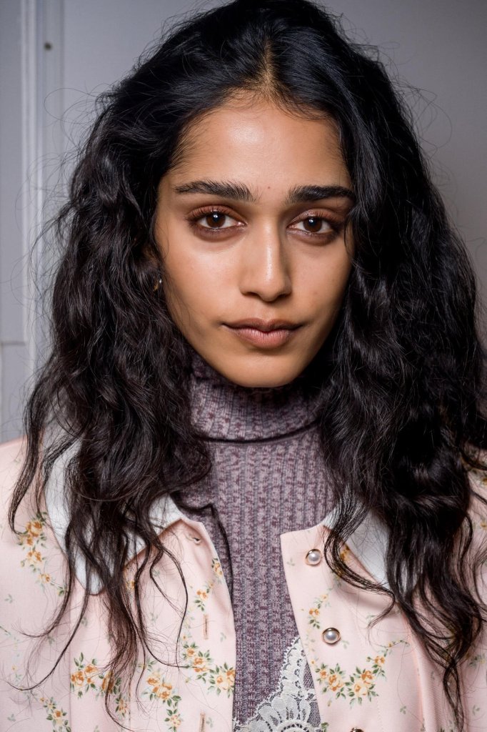 Rabanne 2026/27秋冬高级成衣秀(后台妆容) - Paris Fall 2026