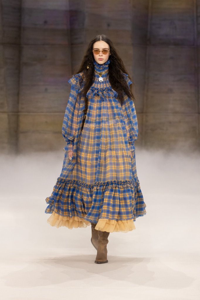 蔻依 Chlo&eacute; 2026/27秋冬高级成衣秀 - Paris Fall 2026