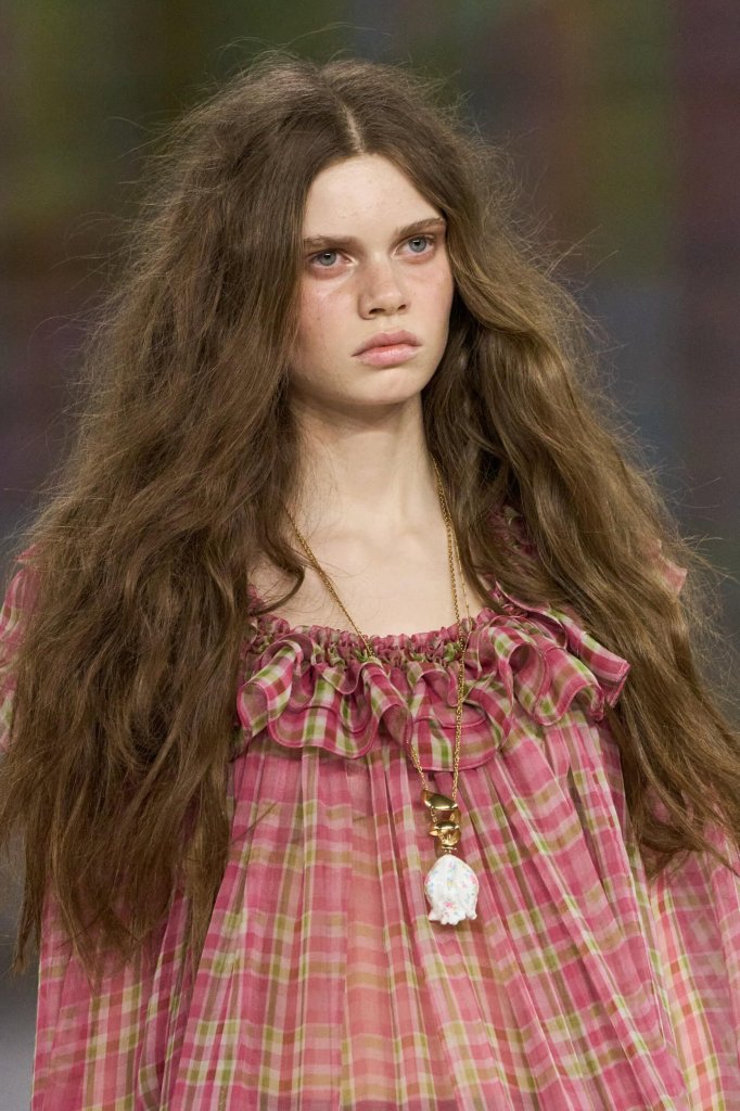 蔻依 Chlo&eacute; 2026/27秋冬高级成衣秀(细节) - Paris Fall 2026