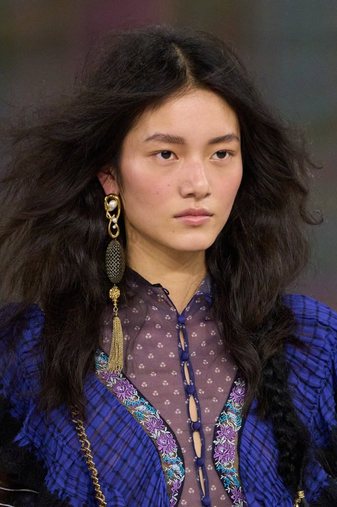 蔻依 Chlo&eacute; 2026/27秋冬高级成衣秀(细节) - Paris Fall 2026