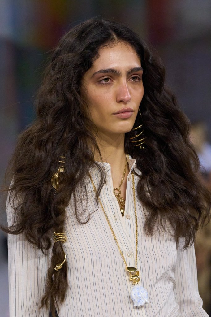 蔻依 Chlo&eacute; 2026/27秋冬高级成衣秀(细节) - Paris Fall 2026