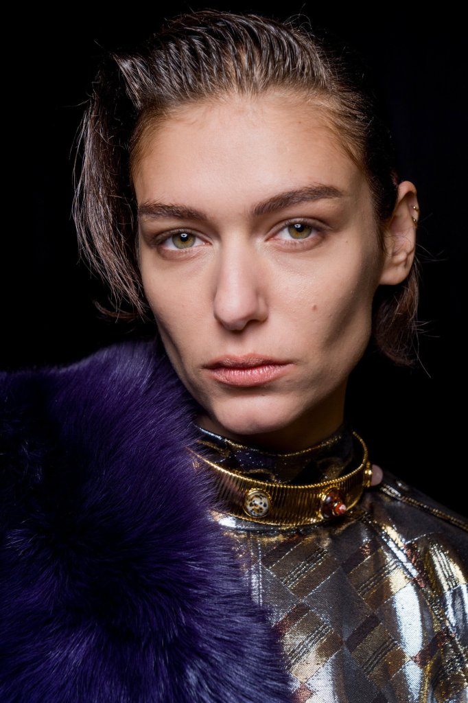 蒂埃里&middot;穆勒 Mugler 2026/27秋冬高级成衣秀(后台妆容) - Paris Fall 2026