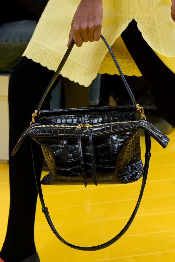 罗意威 Loewe 2026/27秋冬高级成衣秀(细节) - Paris Fall 2026