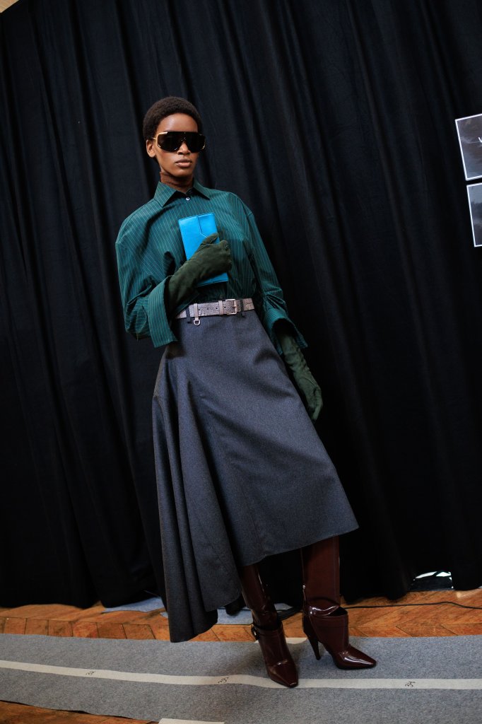 浪凡 Lanvin 2026/27秋冬高级成衣秀(后台妆容) - Paris Fall 2026