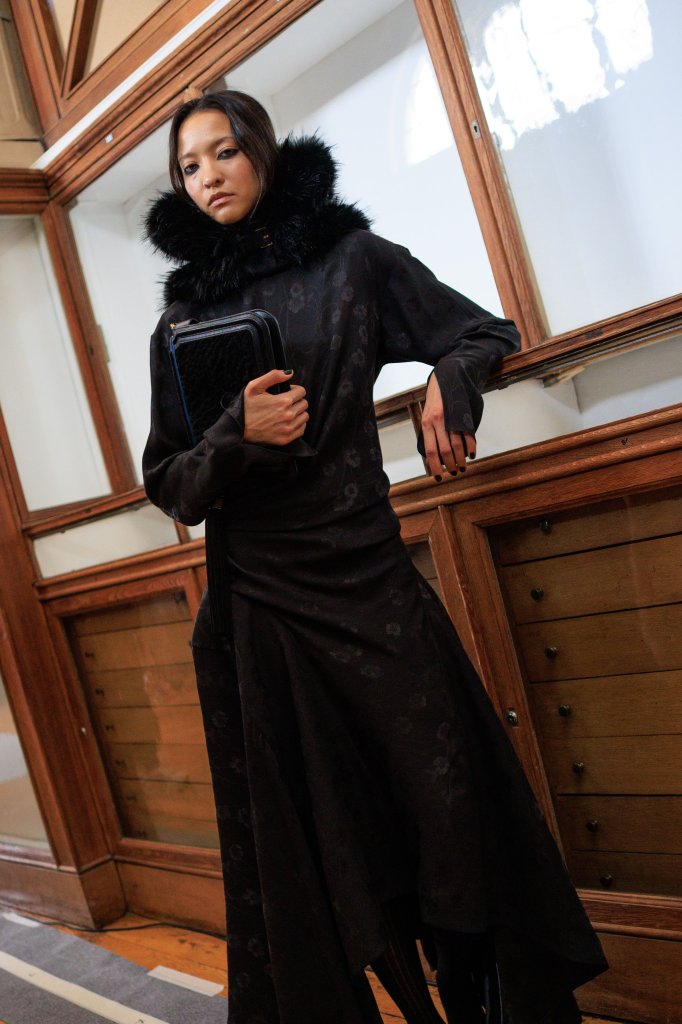 浪凡 Lanvin 2026/27秋冬高级成衣秀(后台妆容) - Paris Fall 2026