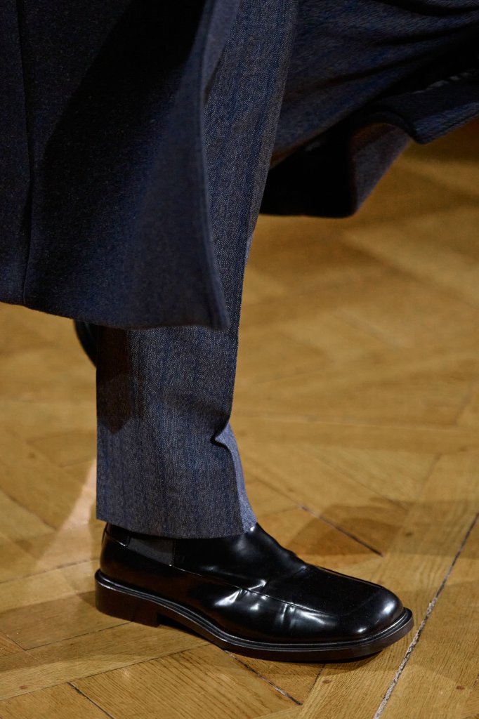 维多利亚&middot;贝克汉姆 Victoria Beckham 2026/27秋冬高级成衣秀(细节) - Paris Fall 2026