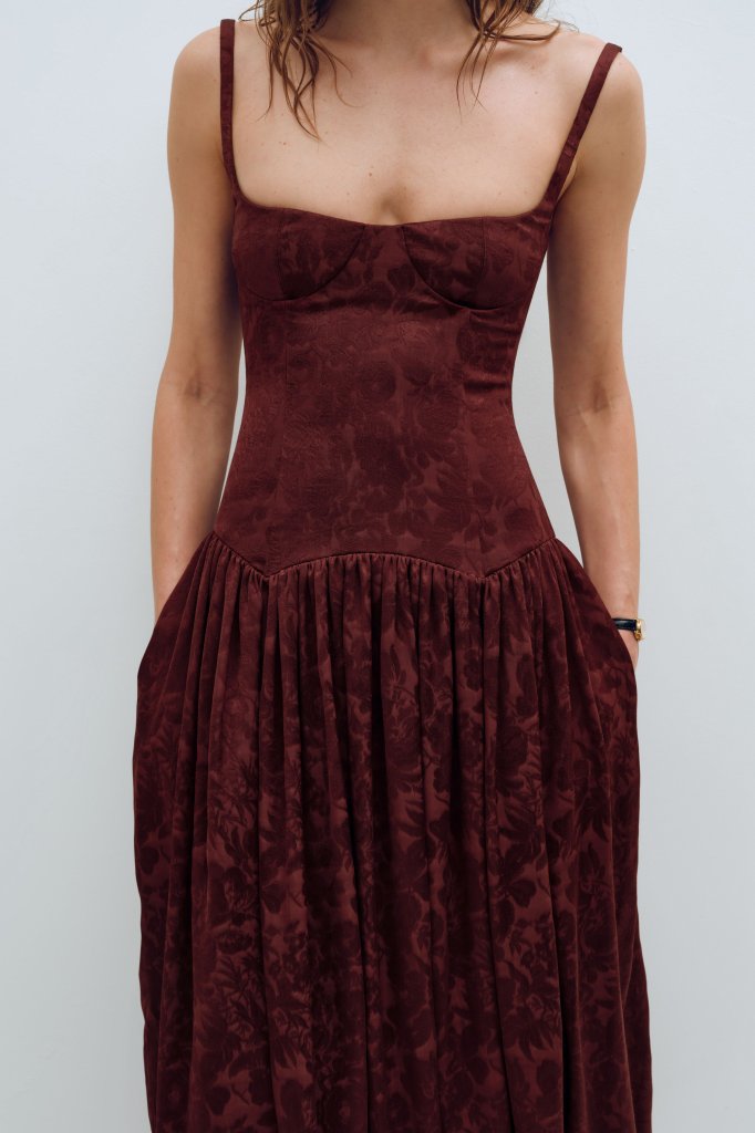 Anna October 2026/27秋冬高级成衣Lookbook