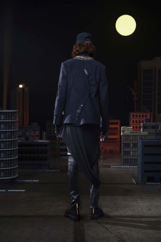 高桥盾UC Undercover 2026/27秋冬高级成衣Lookbook