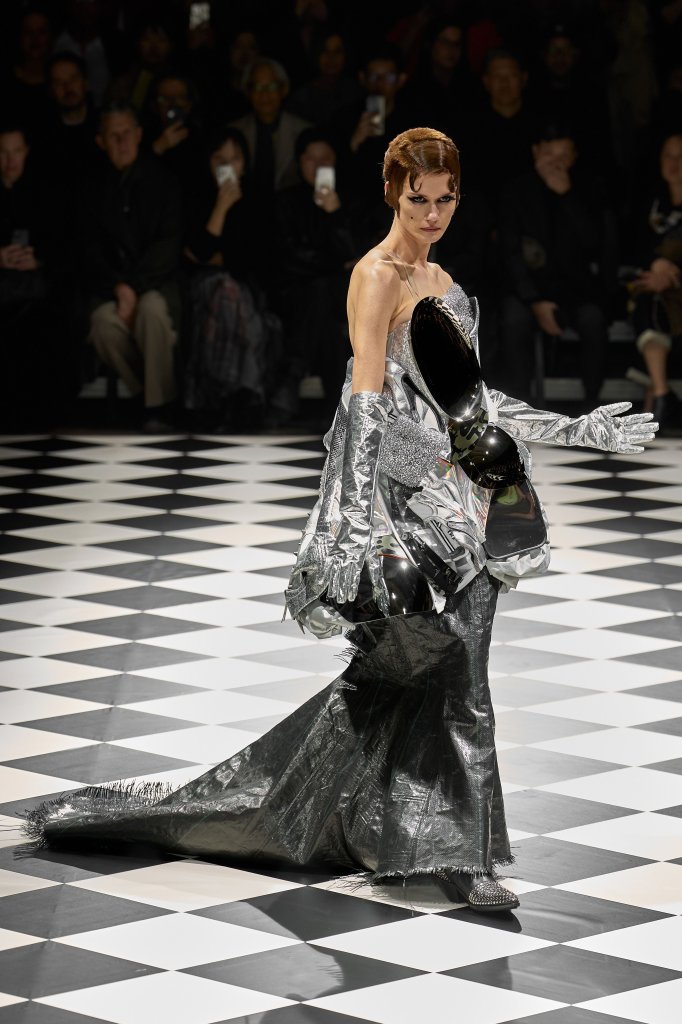 渡边淳弥 Junya Watanabe 2026/27秋冬高级成衣秀 - Paris Fall 2026