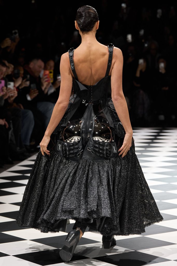 渡边淳弥 Junya Watanabe 2026/27秋冬高级成衣秀(细节) - Paris Fall 2026