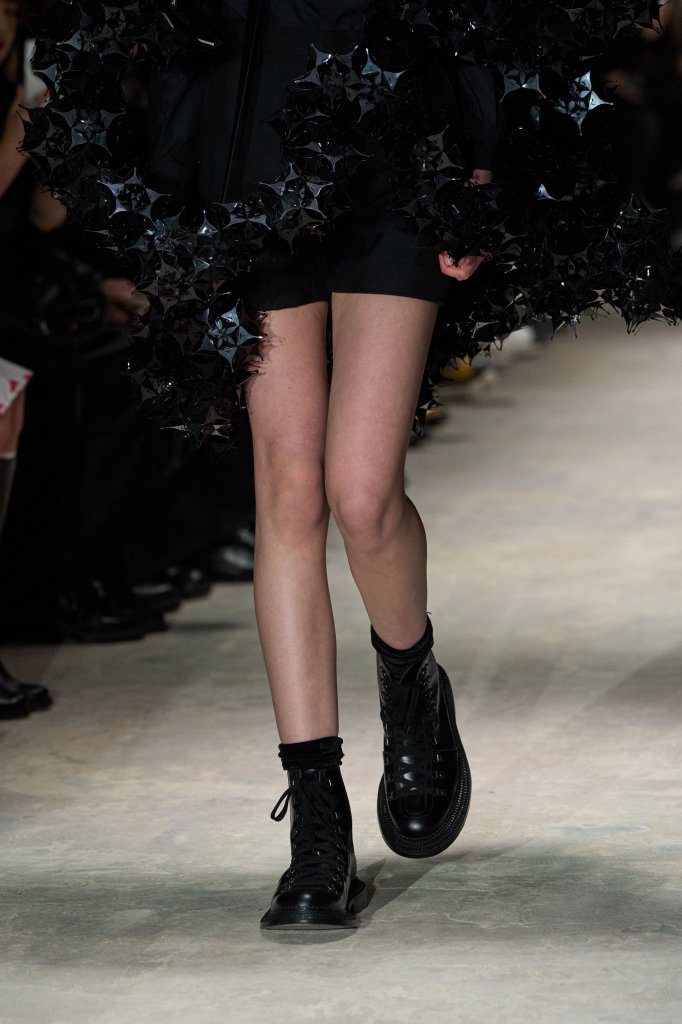 Noir Kei Ninomiya 2026/27秋冬高级成衣秀(细节) - Paris Fall 2026