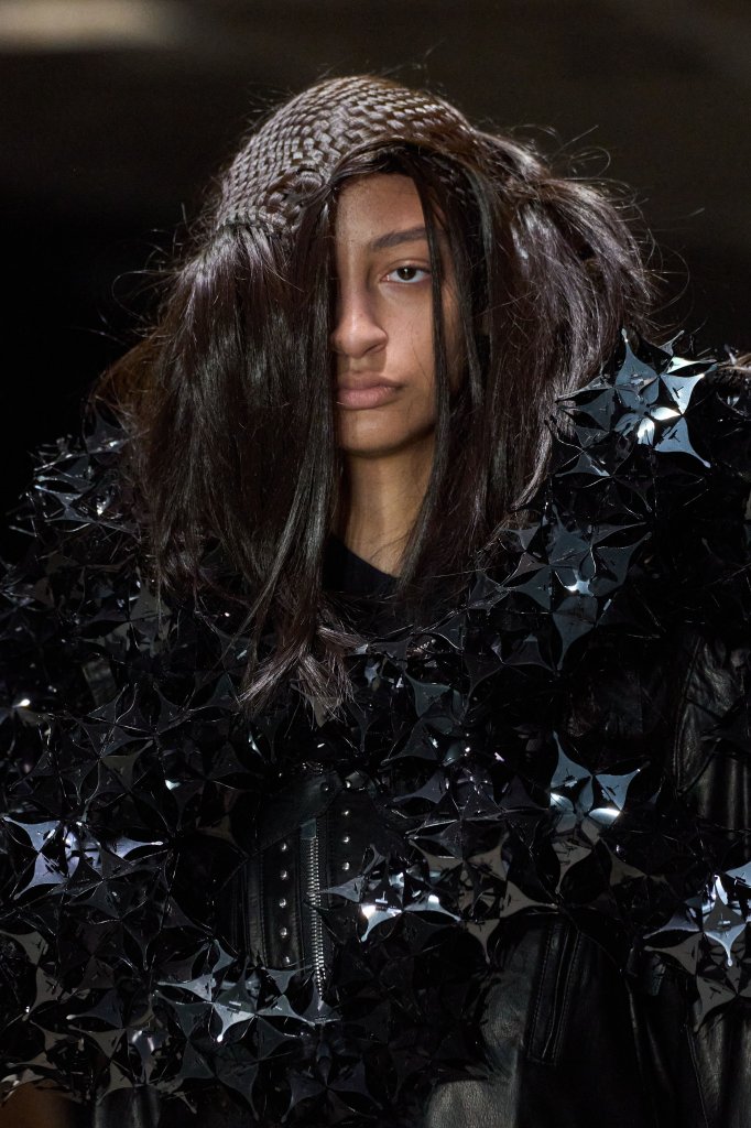 Noir Kei Ninomiya 2026/27秋冬高级成衣秀(细节) - Paris Fall 2026