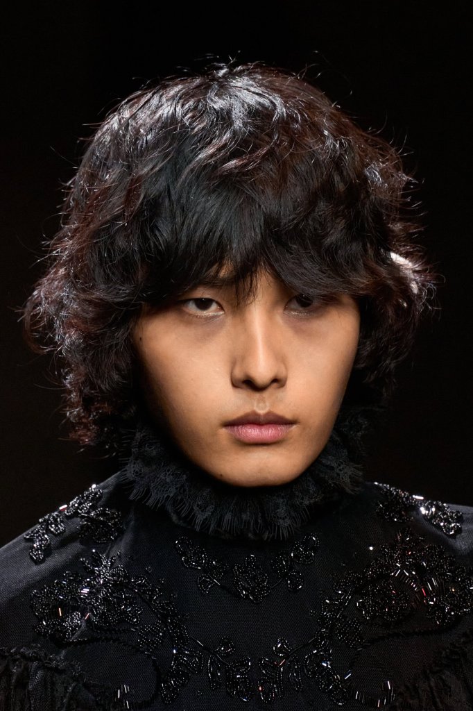 安&middot;迪穆拉米斯特 Ann Demeulemeester 2026/27秋冬高级成衣秀(细节) - Paris Fall 2026