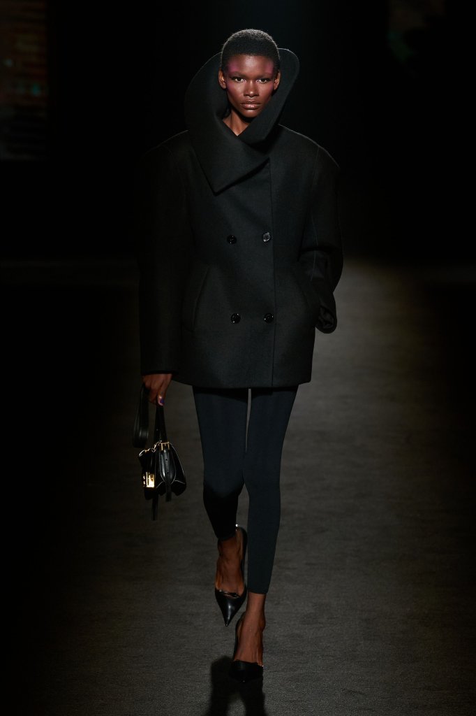 巴黎世家 Balenciaga 2026/27秋冬高级成衣秀 - Paris Fall 2026