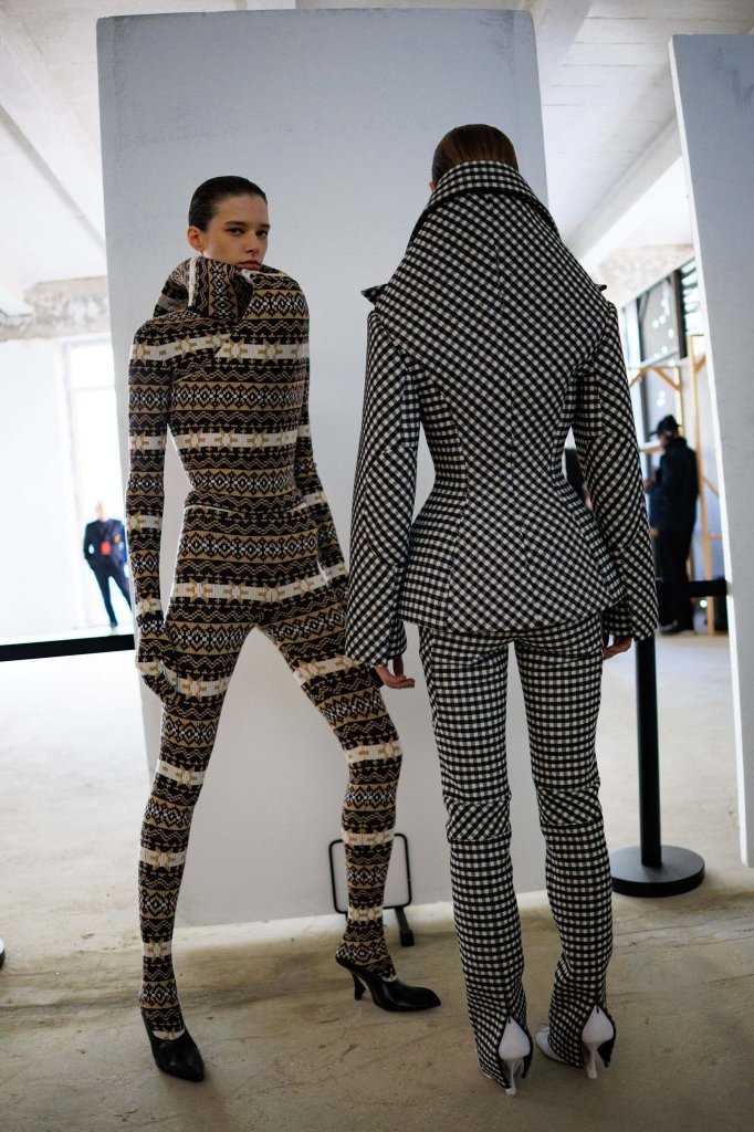 高缇耶 Jean Paul Gaultier 2026/27秋冬高级成衣秀(后台妆容) - Paris Fall 2026