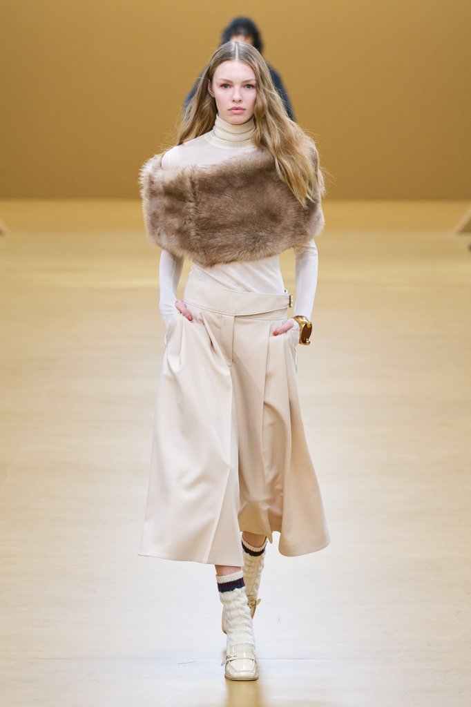 兹默曼 Zimmermann 2026/27秋冬高级成衣秀 - Paris Fall 2026