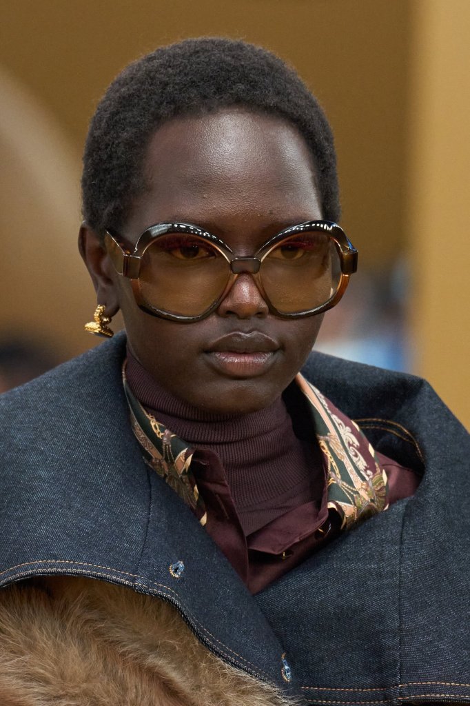 兹默曼 Zimmermann 2026/27秋冬高级成衣秀(细节) - Paris Fall 2026