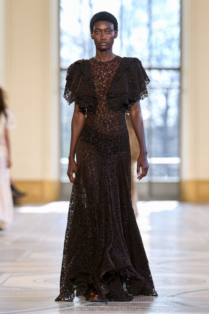 Gabriela Hearst 2026/27秋冬高级成衣秀 - Paris Fall 2026