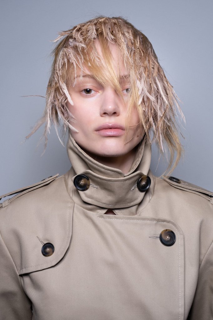 Abra 2026/27秋冬高级成衣秀(后台妆容) - Paris Fall 2026