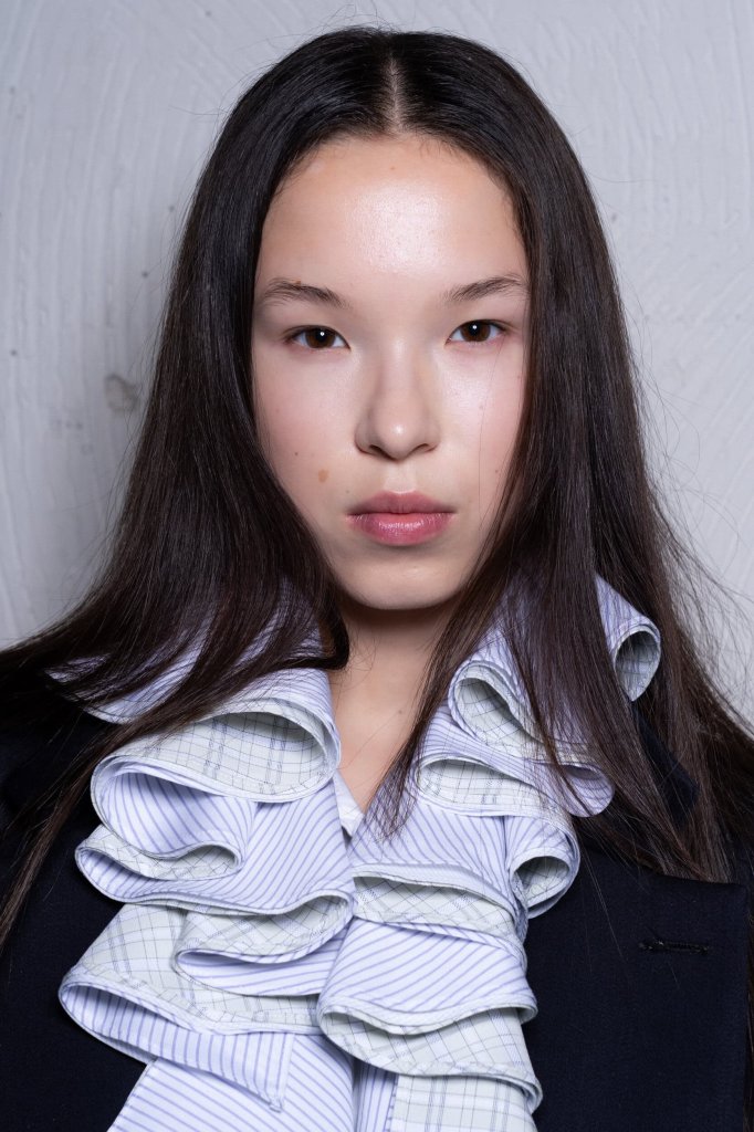 Abra 2026/27秋冬高级成衣秀(后台妆容) - Paris Fall 2026