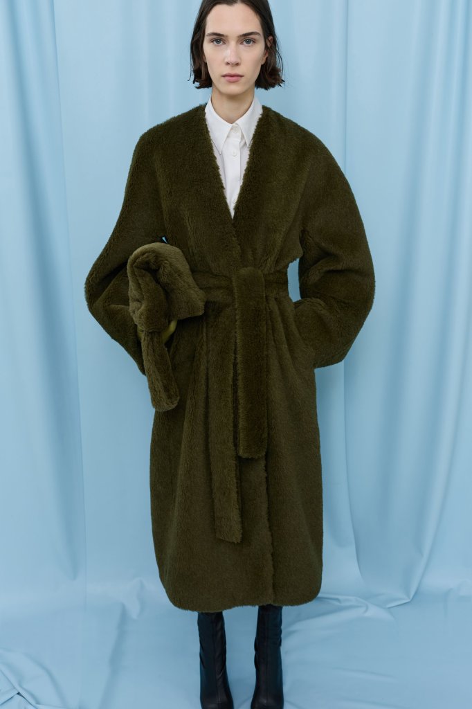 克里斯汀&middot;万诺斯 Christian Wijnants 2026/27秋冬高级成衣Lookbook